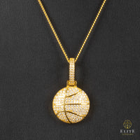 Baloncesto con Piedras Moissanite + Cadena