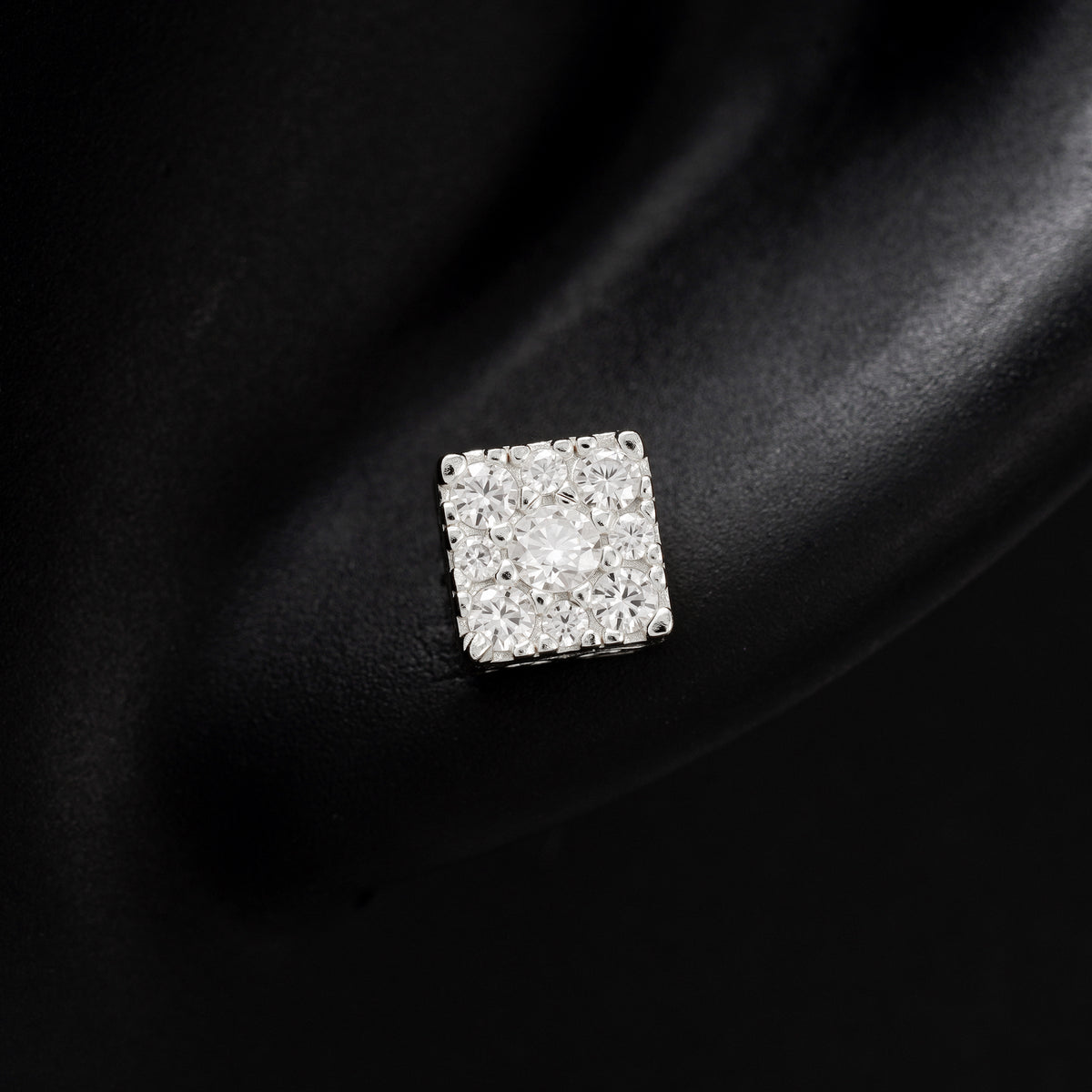 Elite Jewelry | Pantallas Cuadradas Halo (5mm) - 100% Moissanite (Plata) — fotografía 3