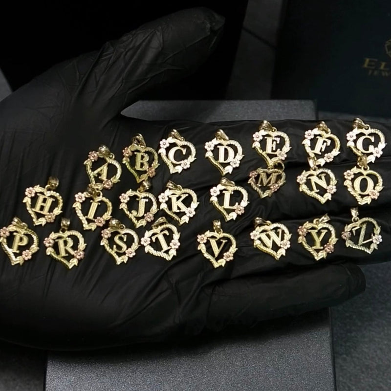 Inicial con Corazón Oro 10K