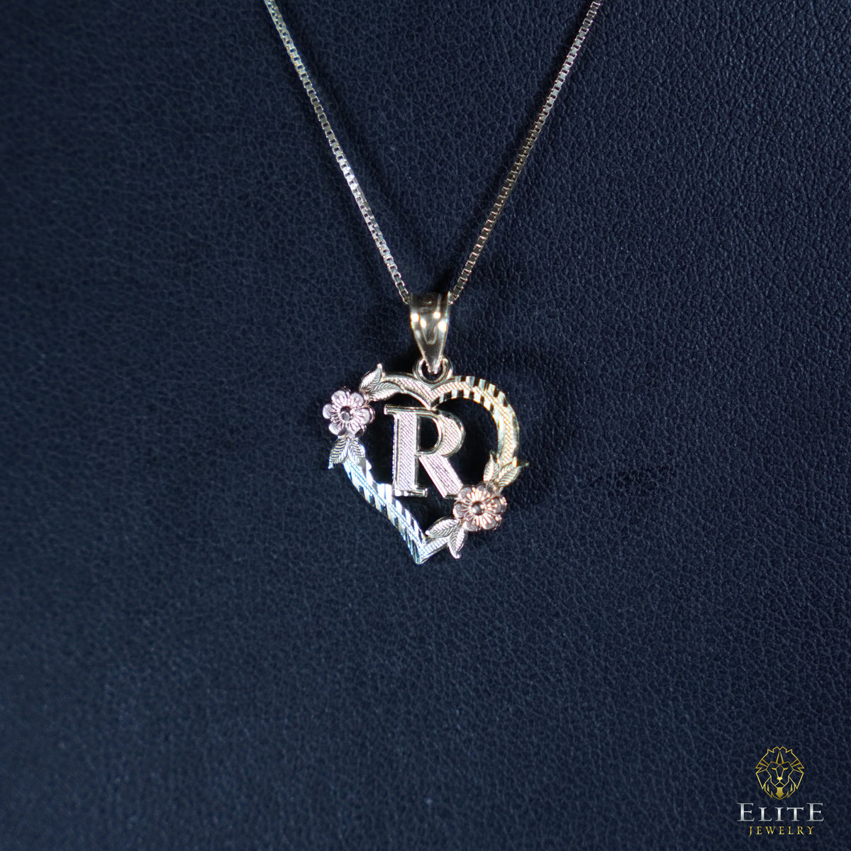Inicial con Corazón Oro 10K