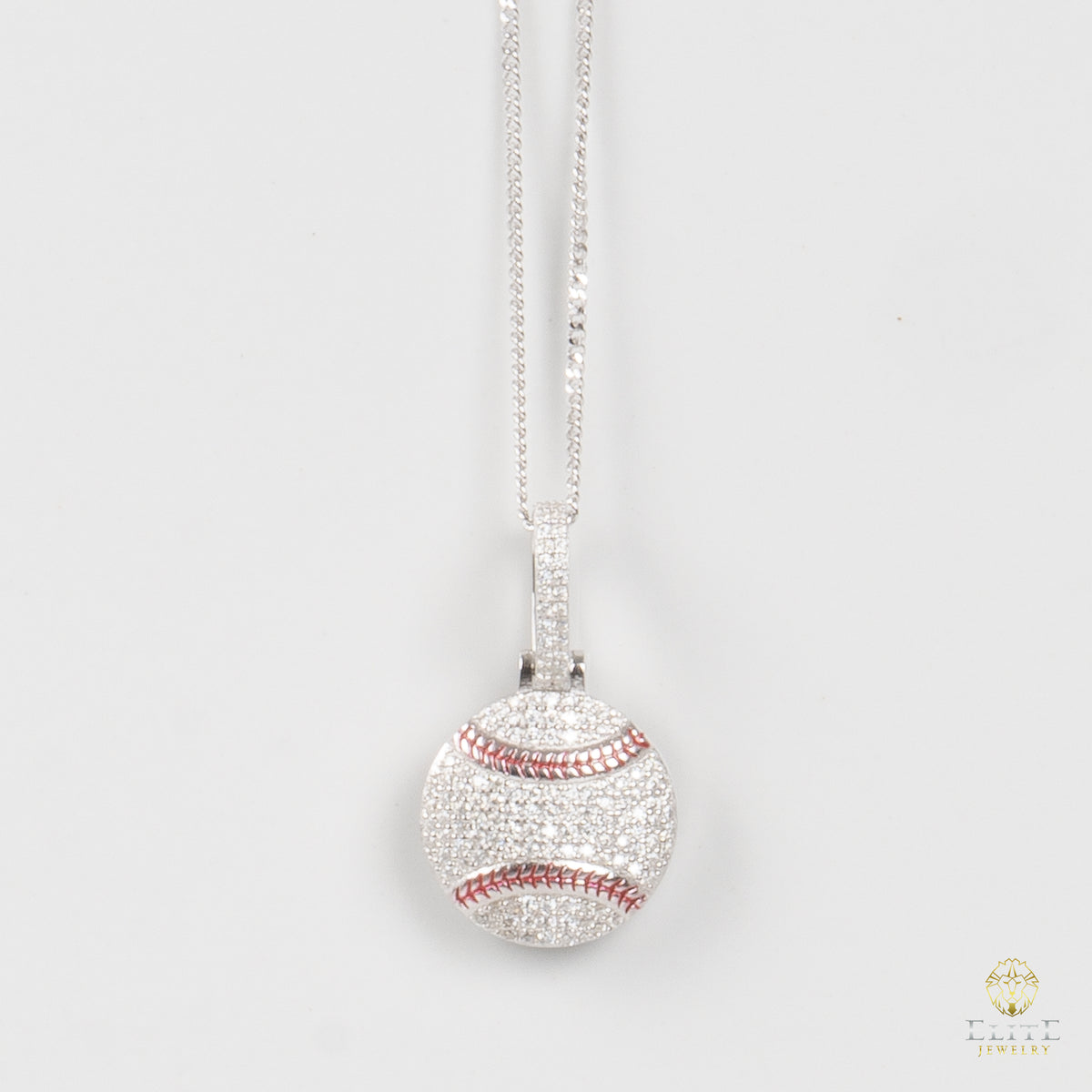 Pelota con Piedras Moissanite + Cadena