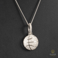 Baloncesto con Piedras Moissanite + Cadena