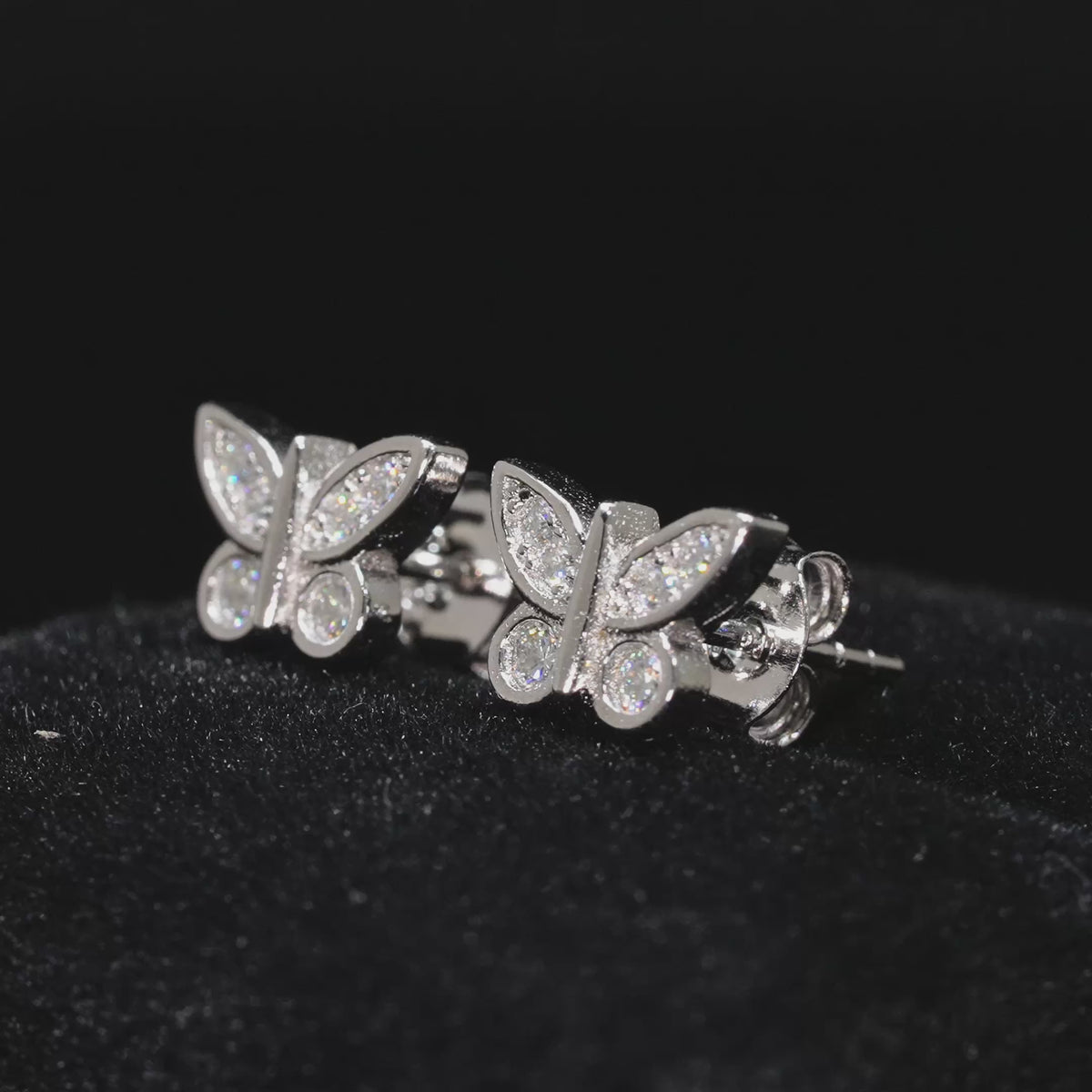 Load video: Pantallas de Mariposa - 100% Moissanite (Plata)