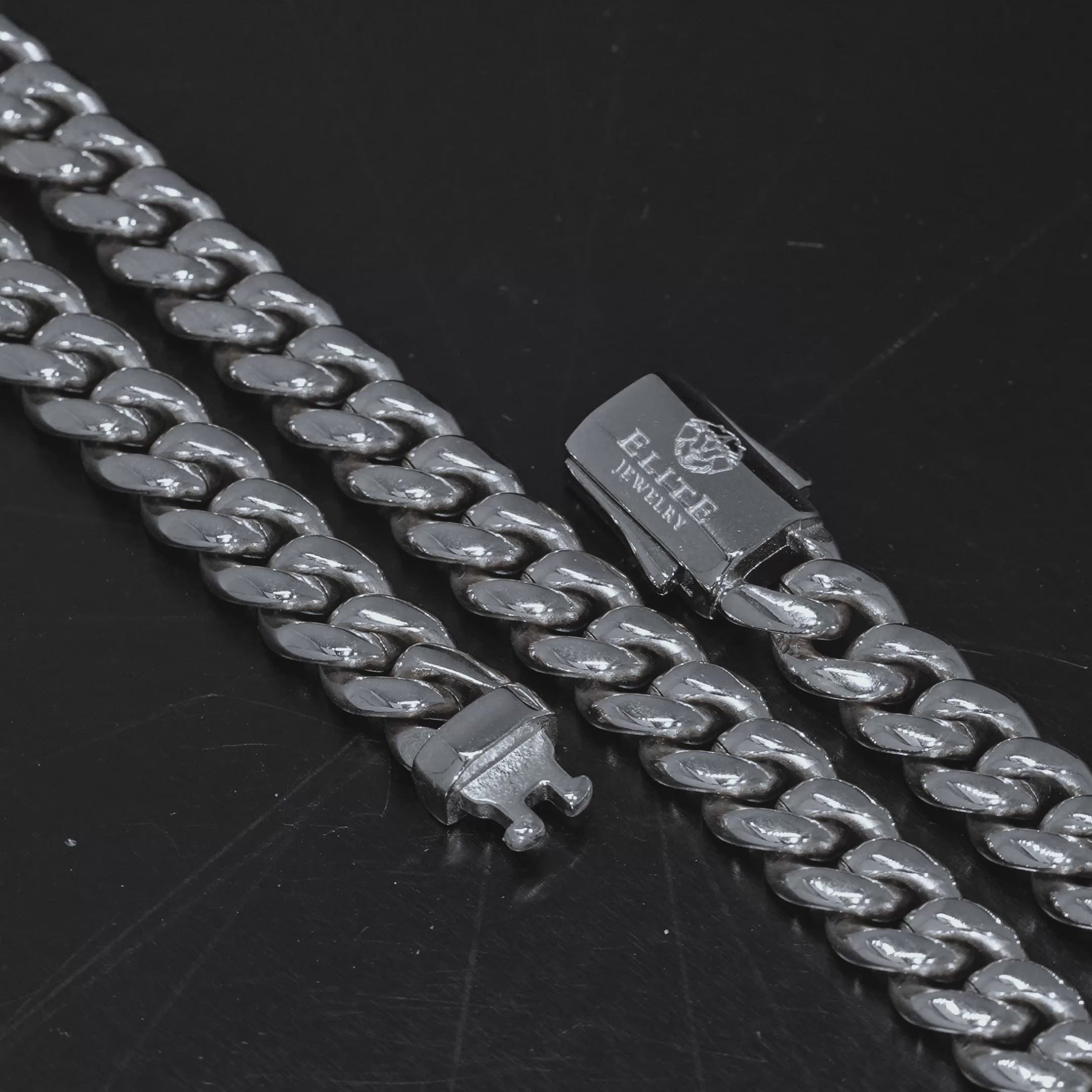 Load video: Oferta #126: Set Cubana 8mm Plata + Pulsera