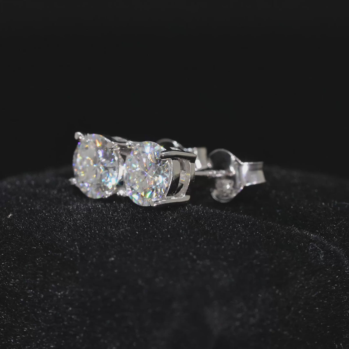 Load video: Pantallas Dormilonas 6mm - 100% Moissanite (Plata)