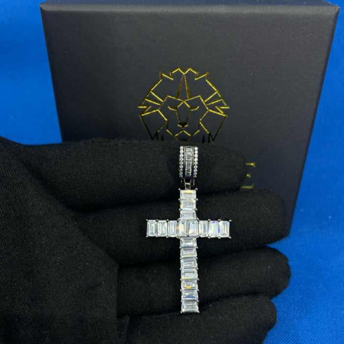 Pendant Cruz Cuadrada Negra